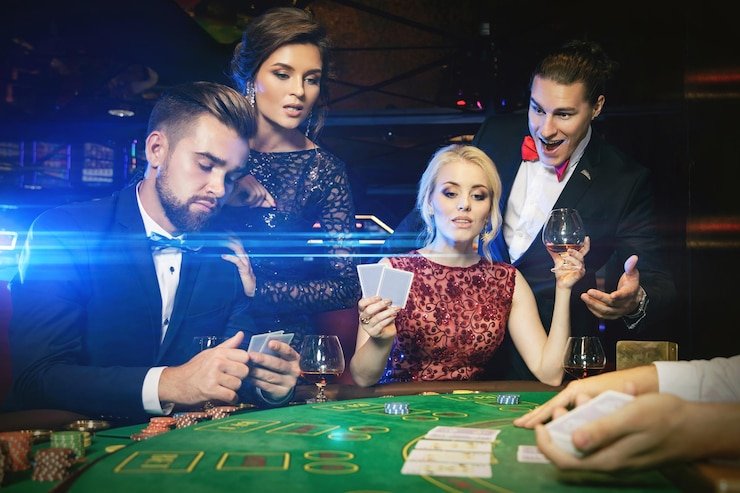 Antarmuka aplikasi Android asia2000 menampilkan permainan slot dan pasar sportsbook